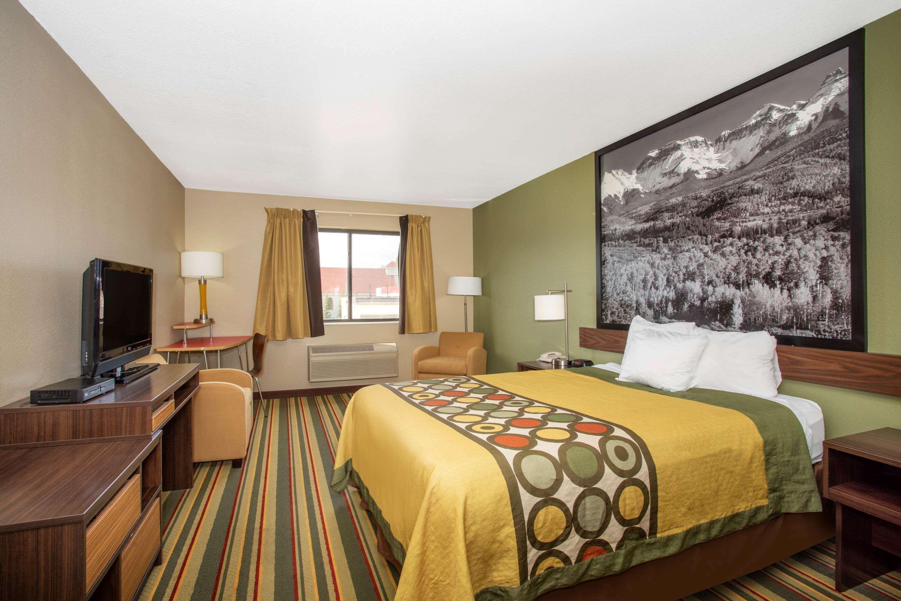 Super 8 By Wyndham Kremmling Otel Dış mekan fotoğraf