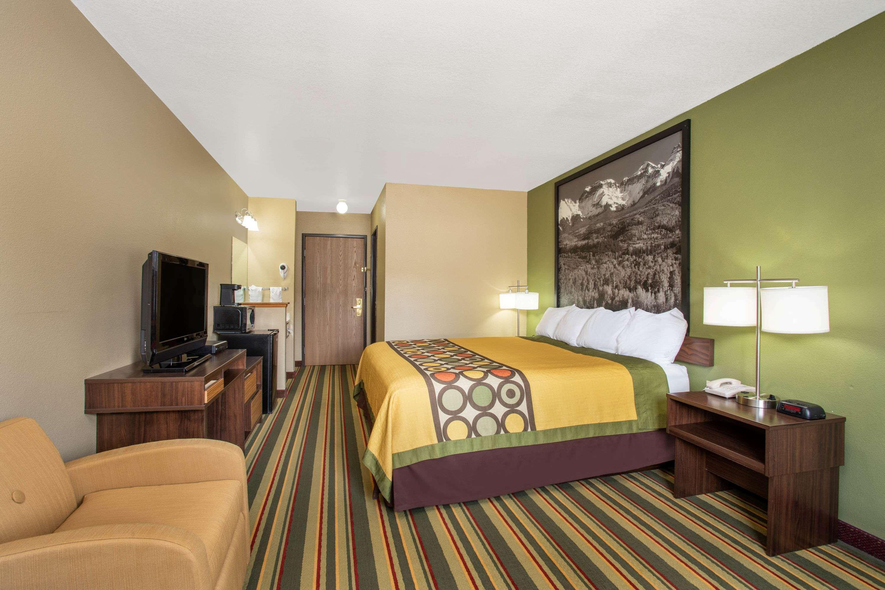 Super 8 By Wyndham Kremmling Otel Dış mekan fotoğraf