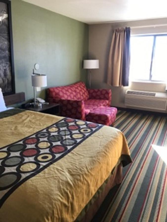 Super 8 By Wyndham Kremmling Otel Dış mekan fotoğraf